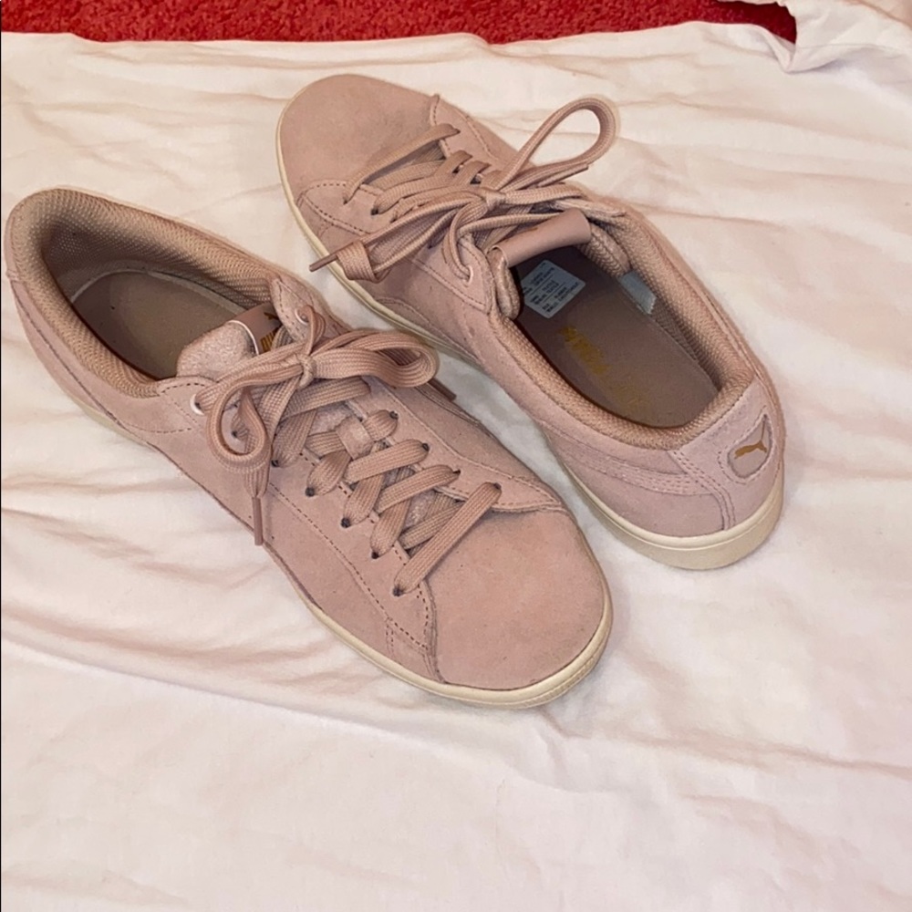 Puma soft foam sneakers light pink
